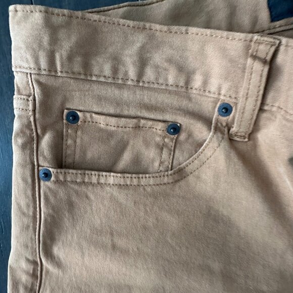 Free Assembly Tan Men's 32W x 32L Chino Pants - Picture 3 of 15